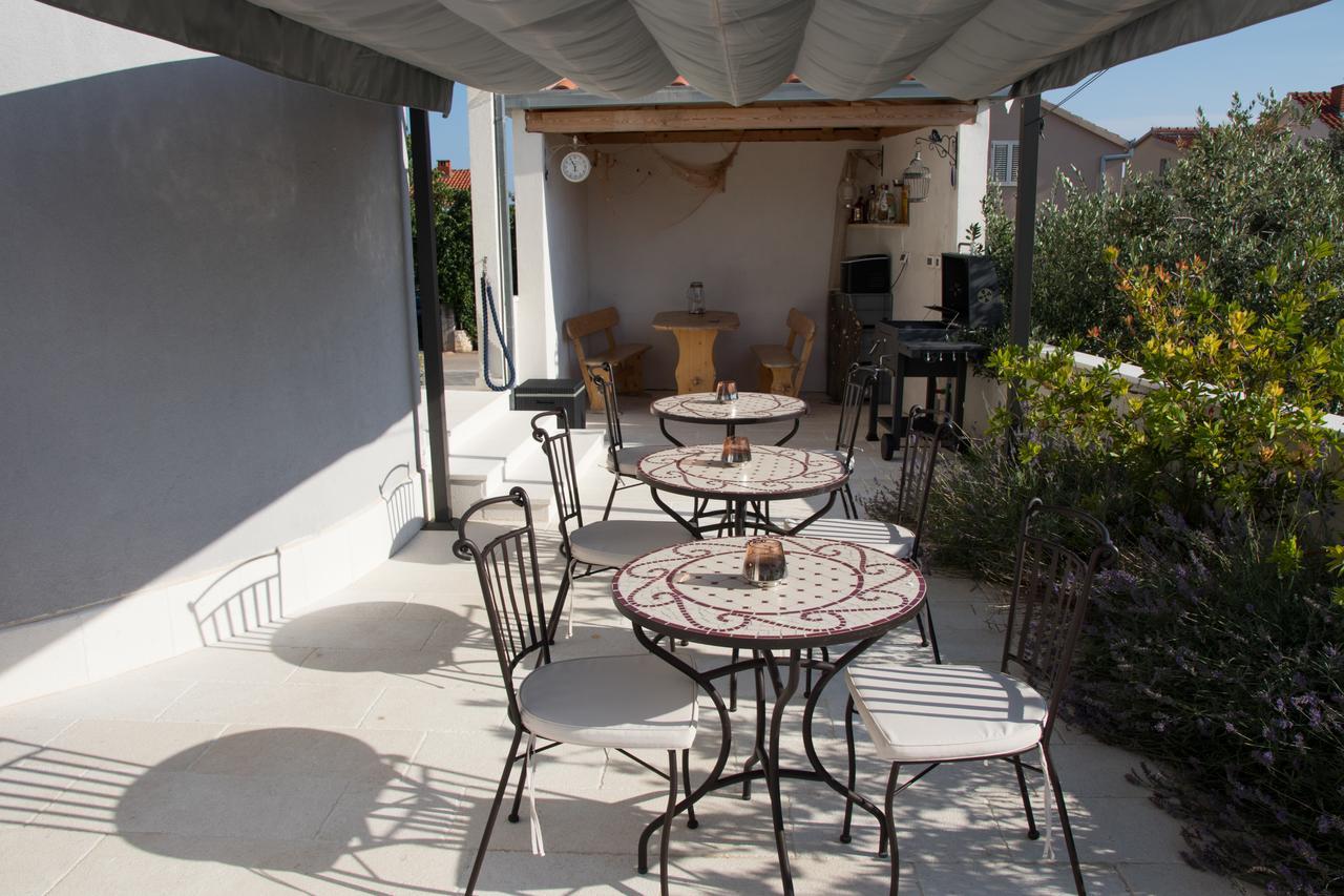Villa Apartments Katja Trogir Exterior foto
